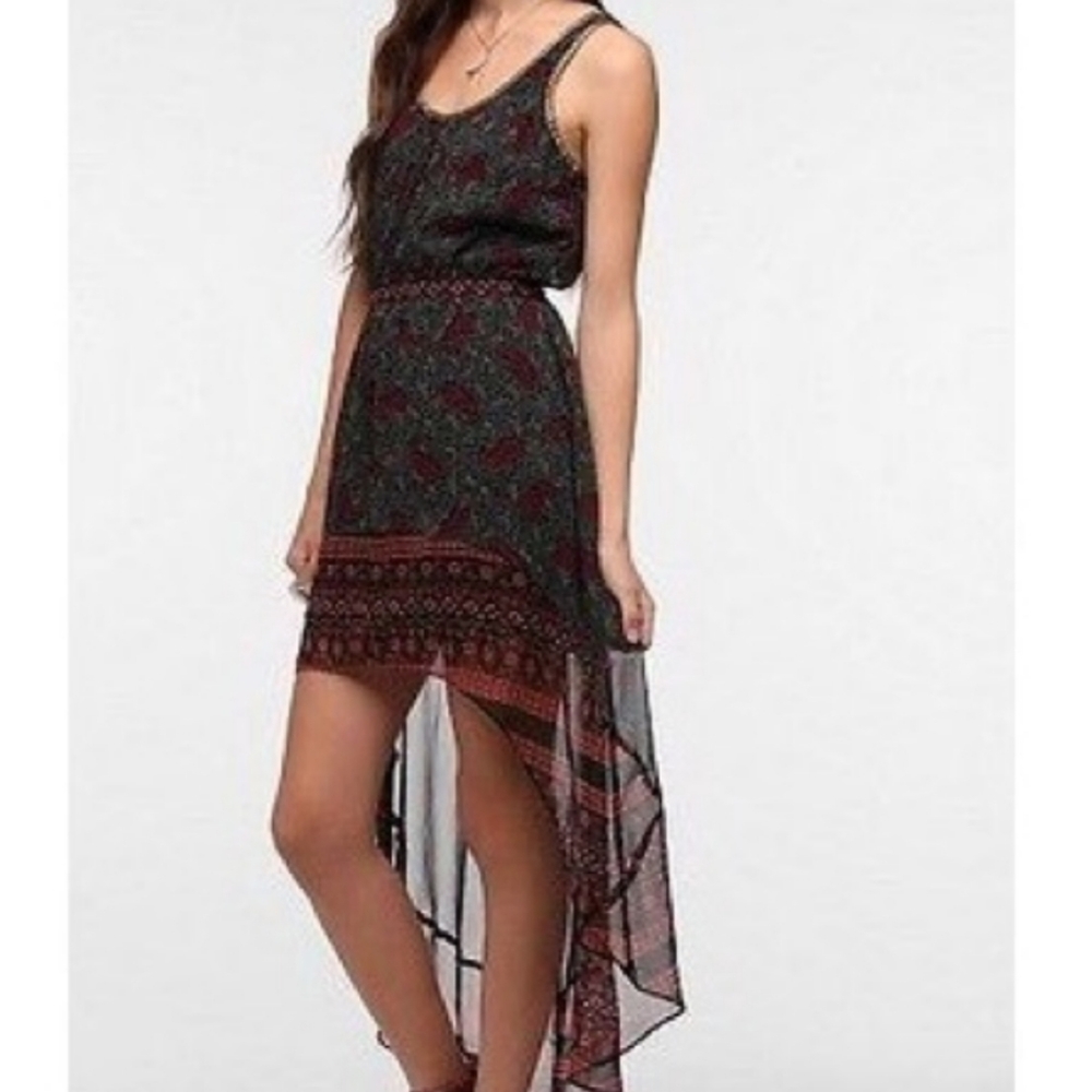 Elegant ecote dress from urban outfitters